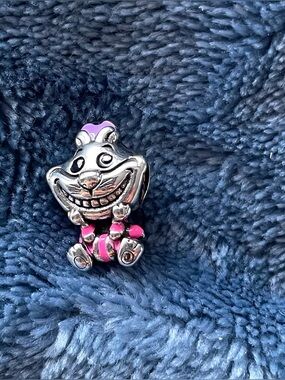 Silver Pandora Cheshire Cat charm 💕Disney